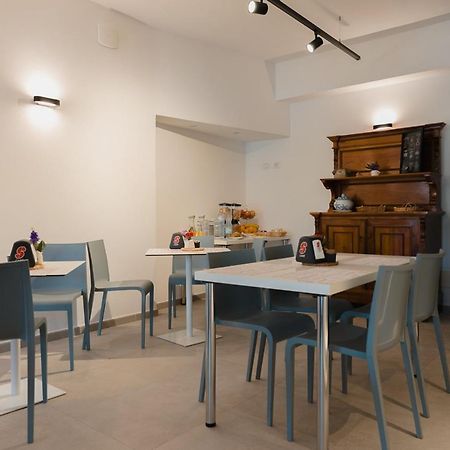 גולפו אראנצ'י Rooms, Affittacamere Maksim מראה חיצוני תמונה