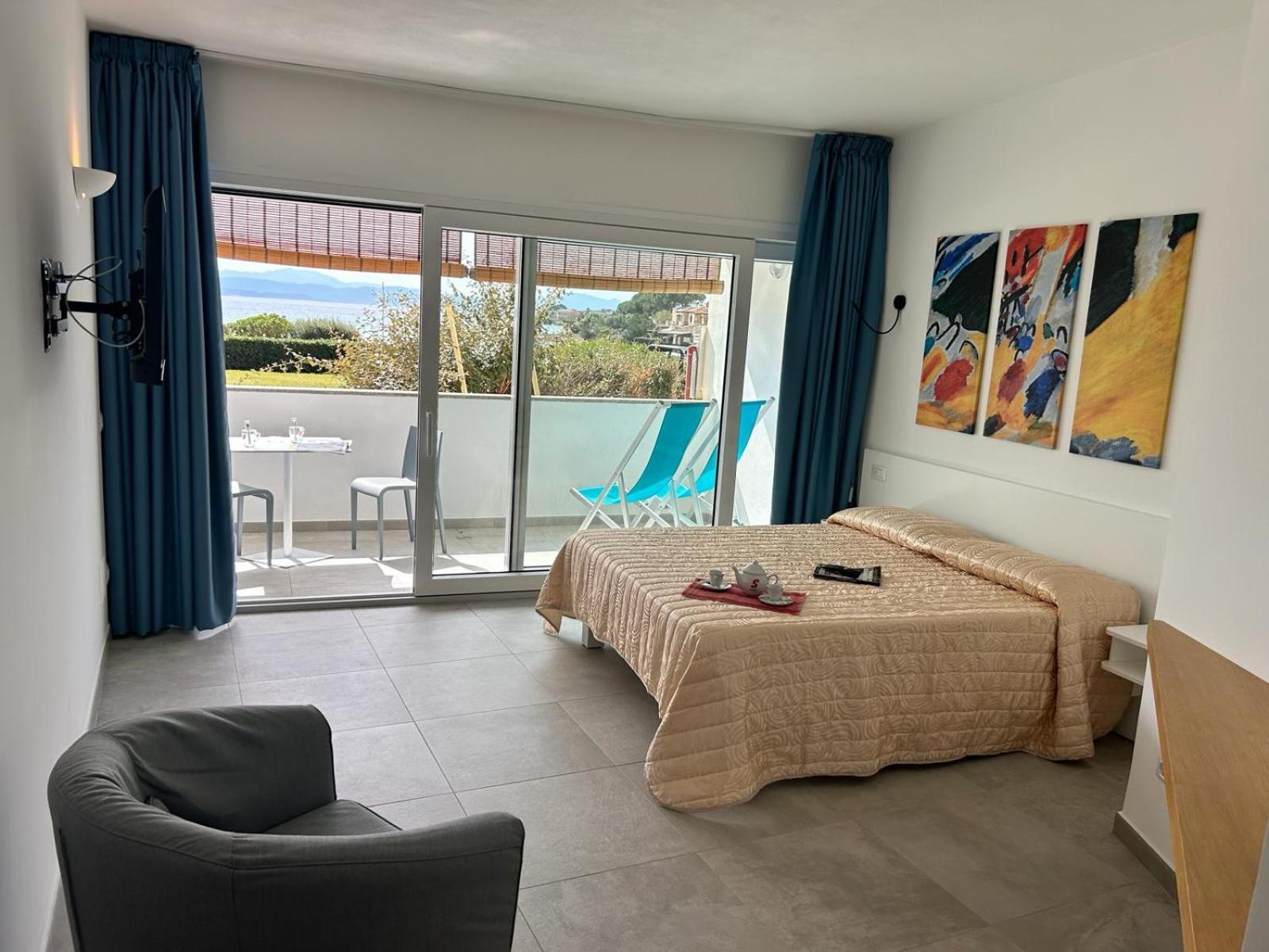 גולפו אראנצ'י Rooms, Affittacamere Maksim מראה חיצוני תמונה