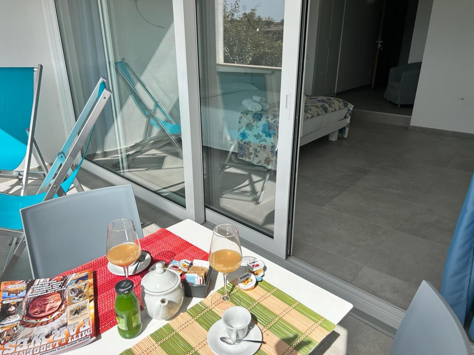 גולפו אראנצ'י Rooms, Affittacamere Maksim מראה חיצוני תמונה