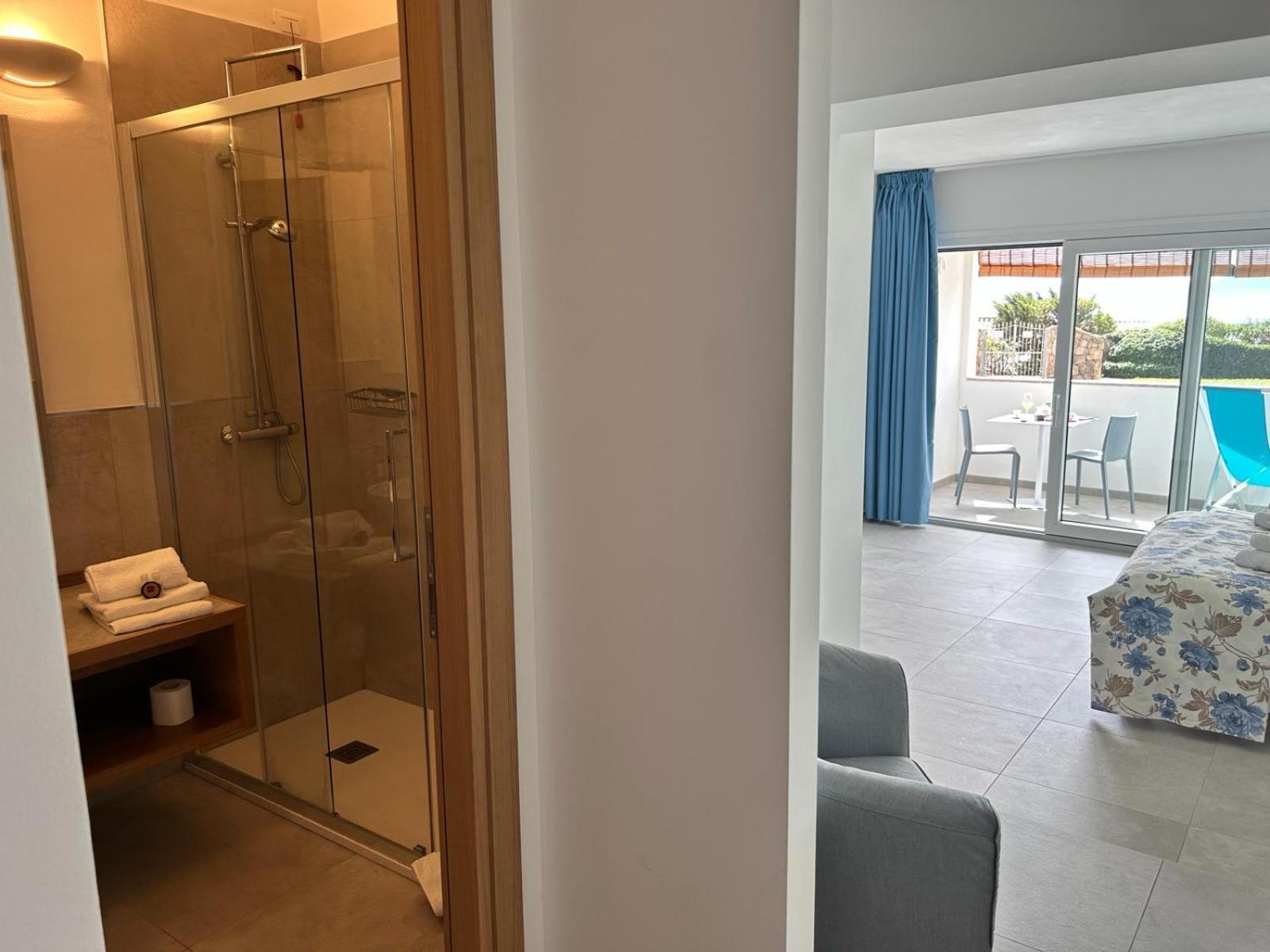 גולפו אראנצ'י Rooms, Affittacamere Maksim מראה חיצוני תמונה