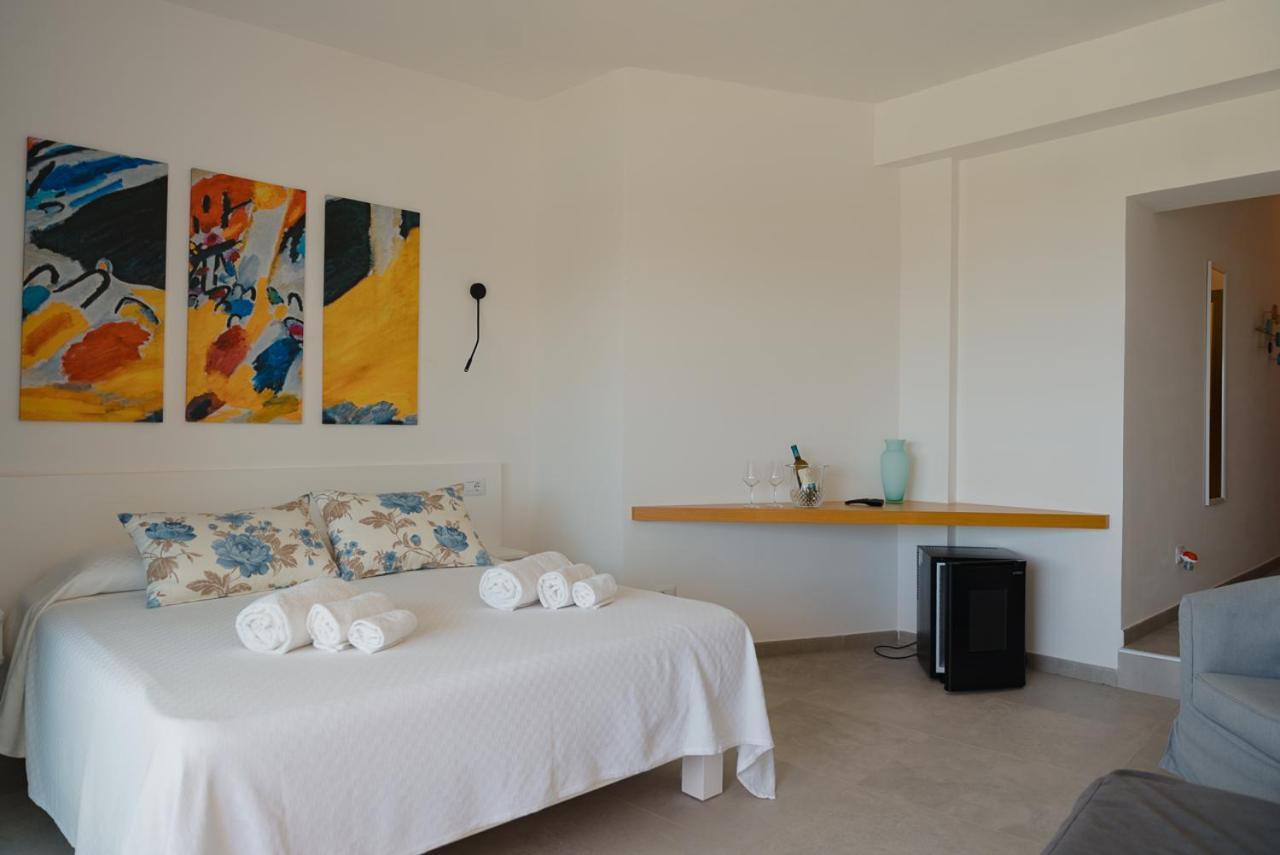 גולפו אראנצ'י Rooms, Affittacamere Maksim מראה חיצוני תמונה