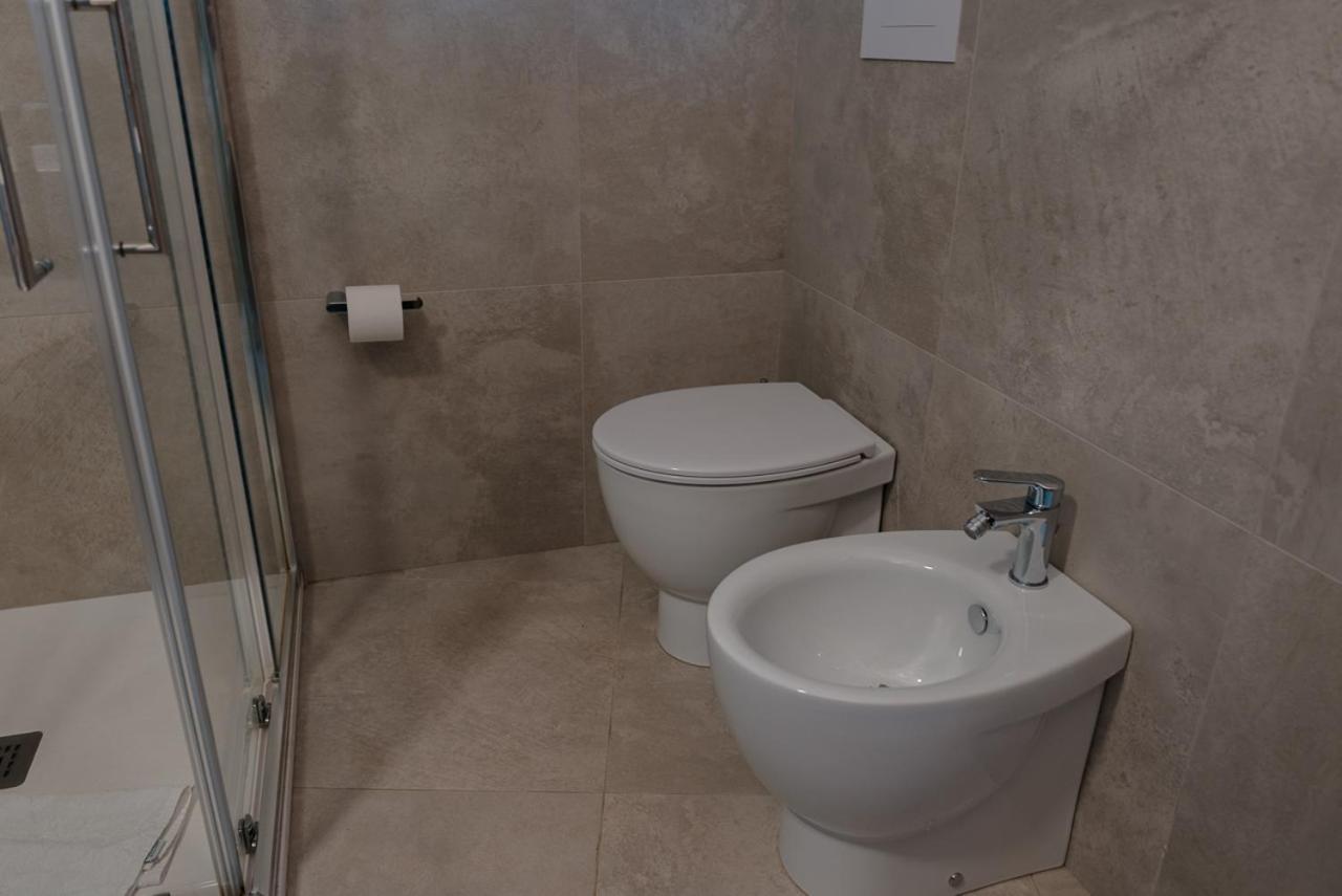 גולפו אראנצ'י Rooms, Affittacamere Maksim מראה חיצוני תמונה