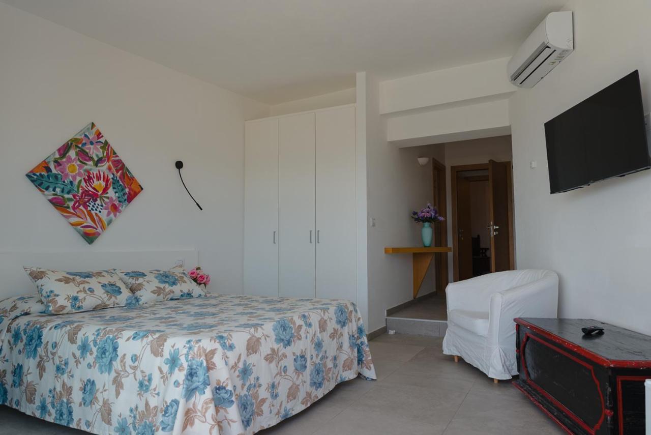 גולפו אראנצ'י Rooms, Affittacamere Maksim מראה חיצוני תמונה