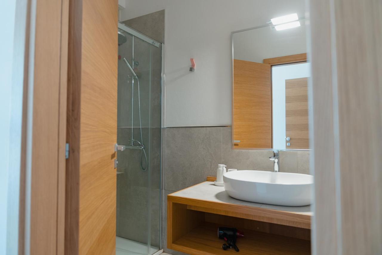גולפו אראנצ'י Rooms, Affittacamere Maksim מראה חיצוני תמונה
