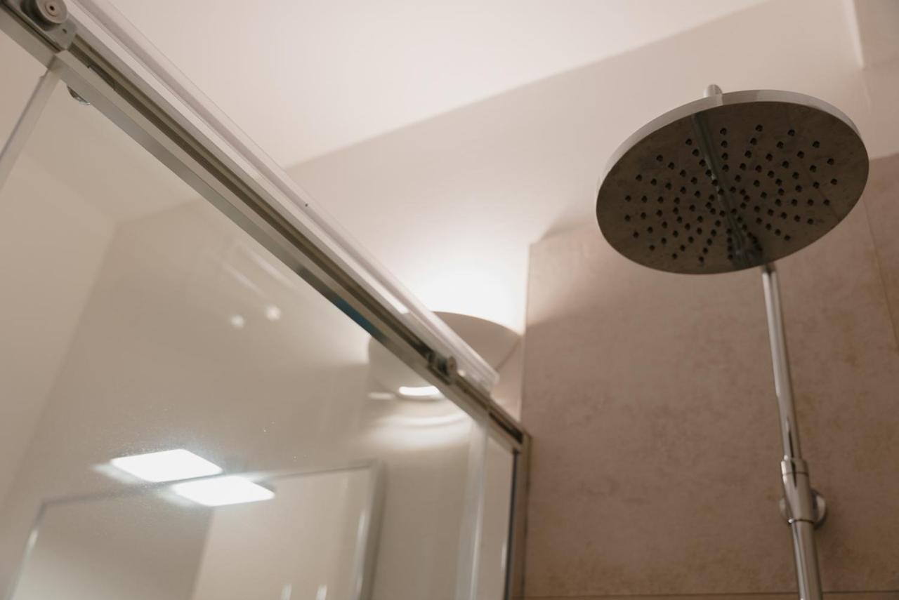 גולפו אראנצ'י Rooms, Affittacamere Maksim מראה חיצוני תמונה