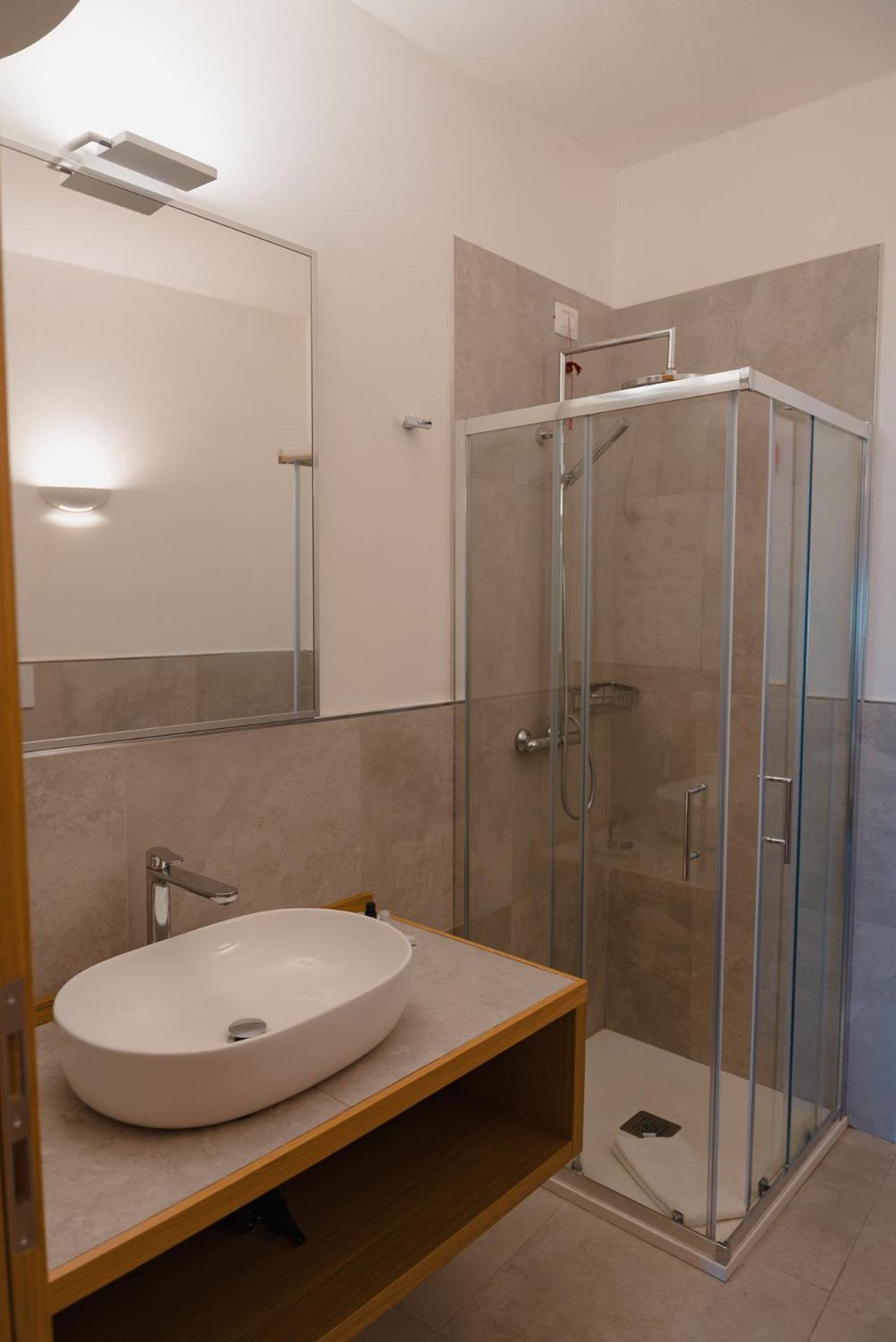 גולפו אראנצ'י Rooms, Affittacamere Maksim מראה חיצוני תמונה